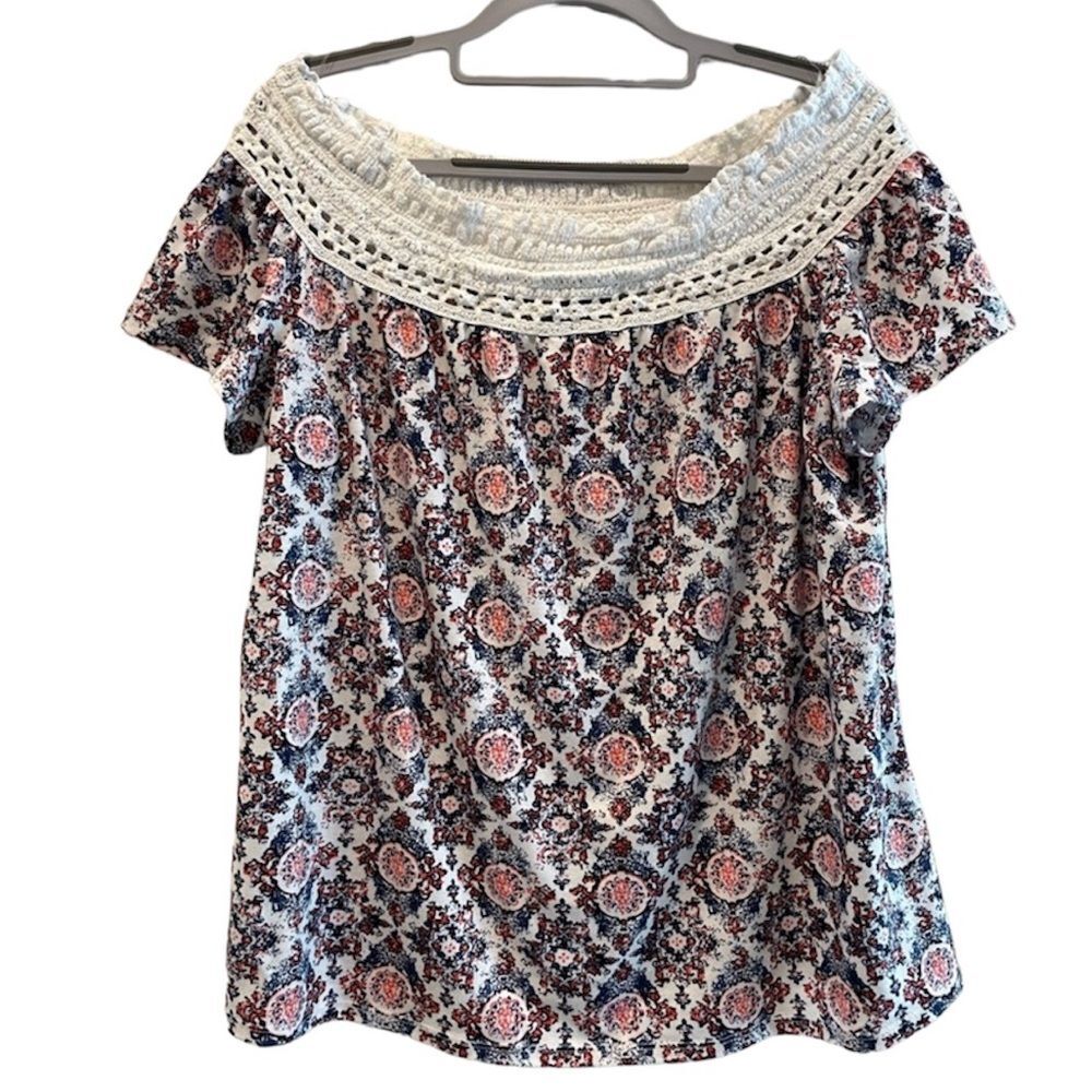 New Directions Abstract Pattern Off Shoulder Blouse Tshirt Blue Red Size XL - Picture 1 of 7